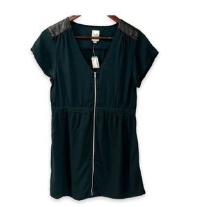Twik emerald green short sleeve zipper front dress size medium